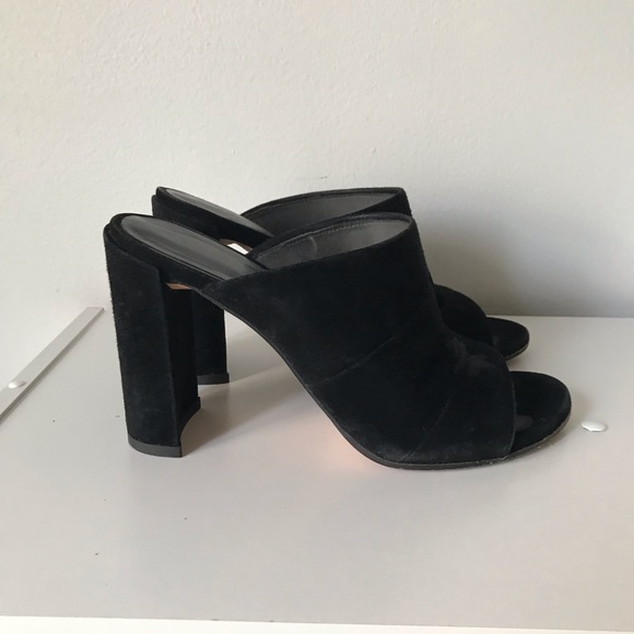 Stuart Weitzman mule heels - Picture 2 of 4